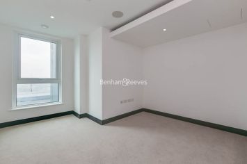 3  bedrooms flat to rent in Sovereign Court, Hammersmith, W6-image 6