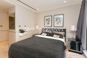 1 bedroom flat to rent in Crisp Road, Hammersmith, W6-image 5