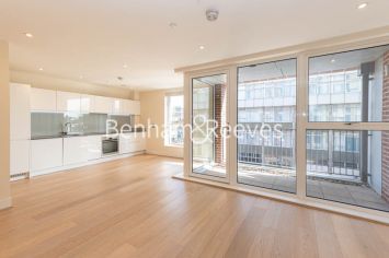 Studio flat to rent in King Street, Hammersmith, W6-image 7