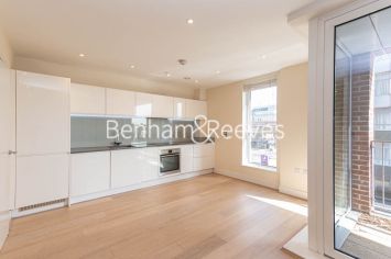 Studio flat to rent in King Street, Hammersmith, W6-image 16