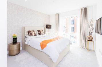 2  bedrooms flat to rent in Faulkner House, Hammersmith, W6-image 9
