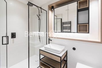 2  bedrooms flat to rent in Beaulieu House, Hammersmith, W6-image 4