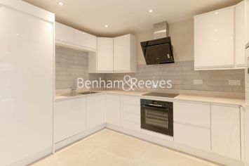 4 bedrooms house to rent in Chancellor Road, Hammersmith, W6-image 2
