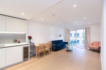 2  bedrooms flat to rent in Faulkner House, Tierney Lane, W6-image 7
