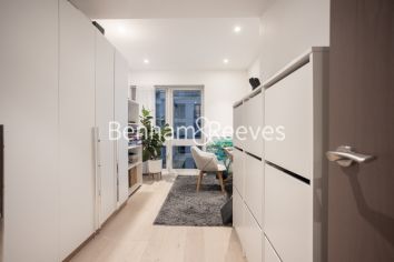 2  bedrooms flat to rent in Faulkner House, Tierney Lane, W6-image 13