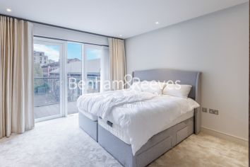 2  bedrooms flat to rent in Distillery Wharf, Tierney Lane, W6-image 3