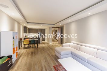2  bedrooms flat to rent in Distillery Wharf, Tierney Lane, W6-image 6