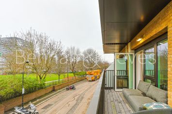 image 2  bedrooms flat to rent in Holland House, Parrs Way, W6-image 21