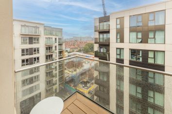 3  bedrooms flat to rent in Faulkner House, Tierney Lane, W6-image 6