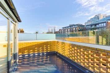 2  bedrooms flat to rent in Disraeli Road, Hammersmith, SW15-image 5