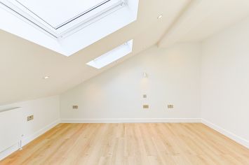 2  bedrooms flat to rent in Disraeli Road, Hammersmith, SW15-image 12