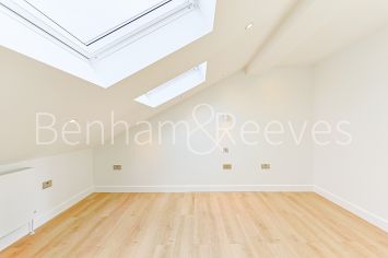 2  bedrooms flat to rent in Disraeli Road, Hammersmith, SW15-image 18