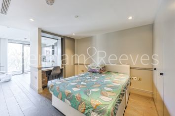1  bedroom flat to rent in Queens Wharf, 2 Crisp Road, W6-image 8
