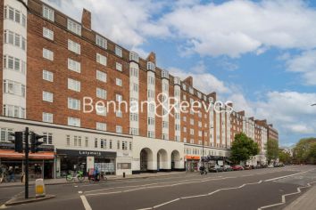 4  bedrooms flat to rent in Latymer Court, Hammersmith, W6-image 10