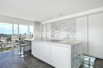 3  bedrooms flat to rent in Faulkner House, Fulham Reach, W6-image 2