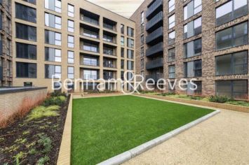 2  bedrooms flat to rent in Orton House, Plough Lane, SW17-image 6