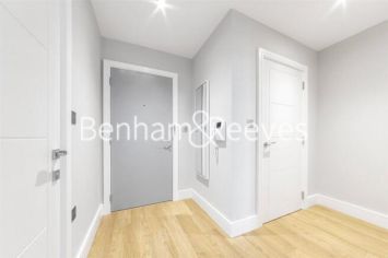 2  bedrooms flat to rent in Orton House, Plough Lane, SW17-image 11