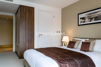 2  bedrooms flat to rent in Courtyard Apartments, Avantgarde, Shoreditch, E1-image 3