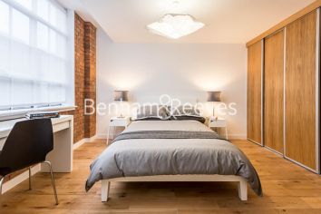 2  bedrooms flat to rent in Princelet Street, Spitalfields, E1-image 4