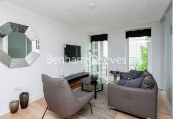 1 bedroom flat to rent in Vaughan Way, Wapping, E1W-image 1