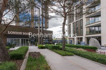 1 bedroom flat to rent in Vaughan Way, Wapping, E1W-image 9