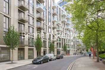 Ariel House, Vaughan Way, E1W view 5