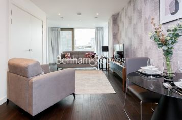 Studio flat to rent in Lavender Place, Royal Mint Street, E1-image 1