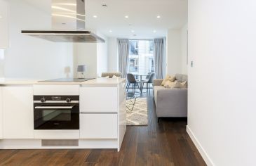 1  bedroom flat to rent in Royal Mint Street, Tower Hill, E1-image 2