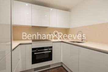 1  bedroom flat to rent in Rosemary Place, Royal Mint Street, E1-image 2