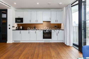 1 bedroom flat to rent in Emery Wharf, Wapping, E1W-image 2