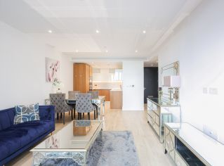 2 bedrooms flat to rent in Neroli House, Piazza Walk, E1-image 15