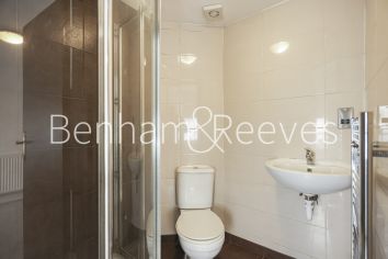 2  bedrooms flat to rent in Myrdle Street, Aldgate East, E1-image 4