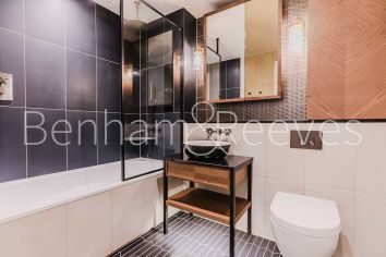 1  bedroom flat to rent in Boxwood Gardens, London Dock, E1W-image 4