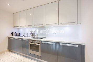 2 bedrooms flat to rent in Conington Road, Lewisham, SE13-image 2