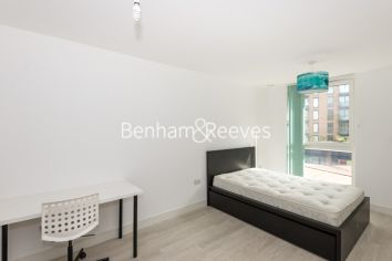2 bedrooms flat to rent in Pell Street, Surrey Quays, SE8-image 3
