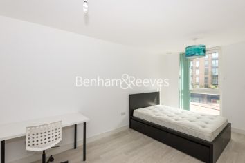 2  bedrooms flat to rent in Norlem Court, Pell Street, SE8-image 3