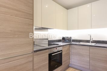 1  bedroom flat to rent in Ashton Reach, Surrey Quays, SE16-image 2