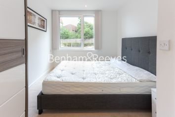 1  bedroom flat to rent in Ashton Reach, Surrey Quays, SE16-image 3