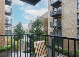 2  bedrooms flat to rent in Endeavour House, Ashton Reach, SE16-image 5