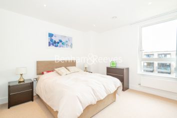 2 bedrooms flat to rent in Gullivers Walk, Marine Wharf East, SE8-image 6