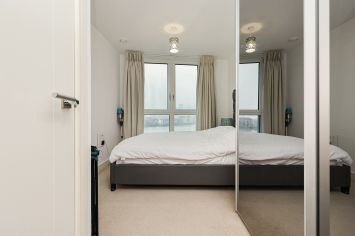 2  bedrooms flat to rent in Gordian Apartments, Greenwich, SE10-image 7