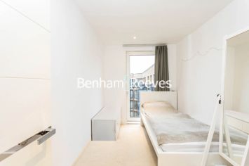 3 bedrooms flat to rent in Whiting Way, Surrey Quays, SE16-image 9