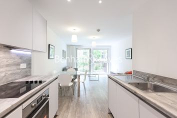 1  bedroom flat to rent in Naomi Street, Surrey Quays, SE8-image 2