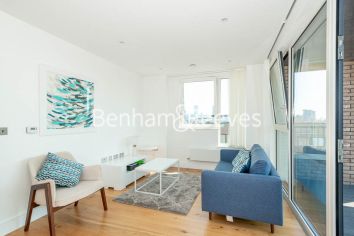 1  bedroom flat to rent in Harbourside Court, Gullivers Walk, SE8-image 1