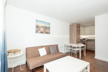 1 bedroom flat to rent in Endeavour House, Ashton Reach, SE16-image 11