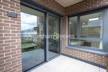 1  bedroom flat to rent in Amparo House, Burney Street, SE10-image 5