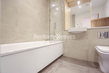 2 bedrooms flat to rent in Plough Way, Surrey Quays, SE16-image 4