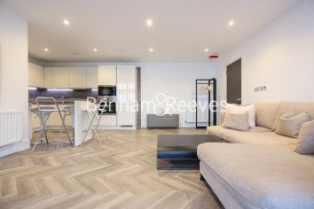 2 bedrooms flat to rent in Rope Street, Surrey Quays, SE16-image 1