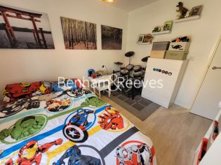 2 bedrooms flat to rent in Westmead Court, Adenmore Road, SE6-image 8