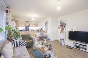 2  bedrooms flat to rent in Oslo Tower, Naomi Street, SE8-image 6